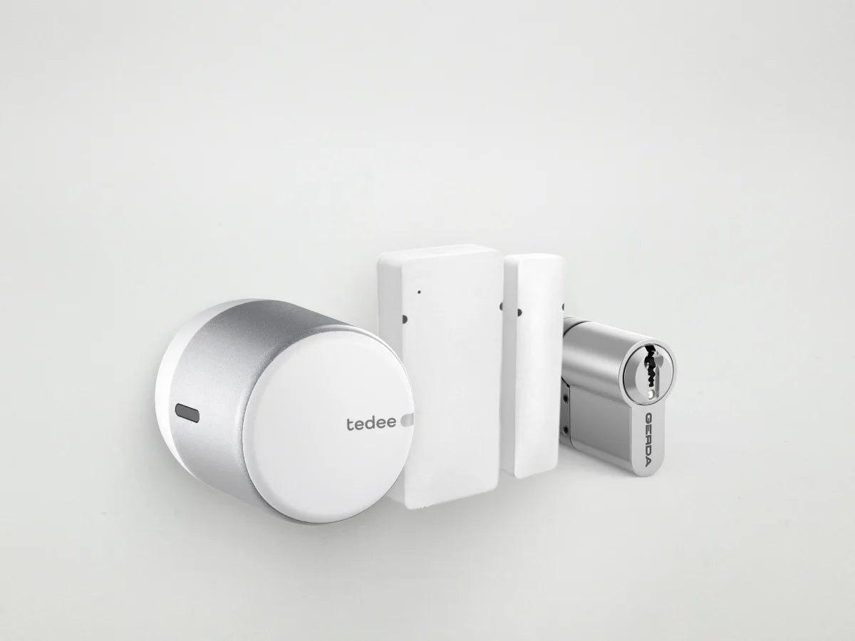 Tedee GO2 Silver + European Two Way Cylinder + Door Sensor