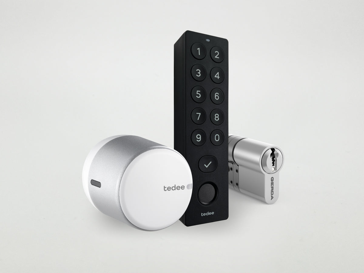 Tedee GO2 Silver + European Two Way Cylinder + Keypad