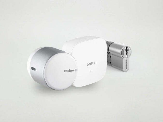 Tedee GO2 Silver + European Two Way Cylinder + Bridge