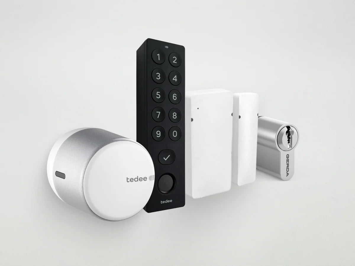 Tedee GO2 Silver + European Two Way Cylinder + Door Sensor + Keypad