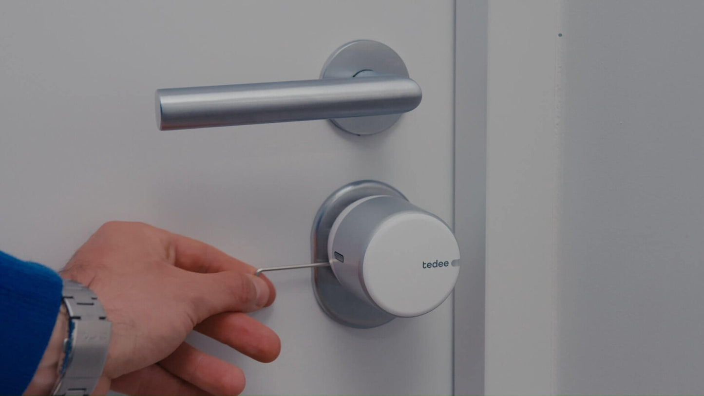 Tedee GO2 Silver + European Two Way Cylinder + Keypad